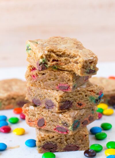 How To Make Brown Butter Blondies With M&M’s