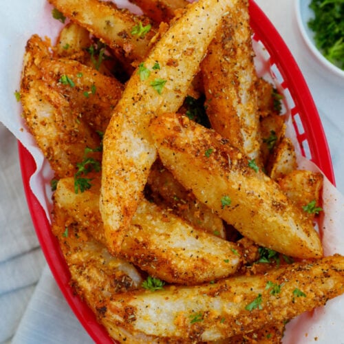 The BEST Crispy Potato Wedges