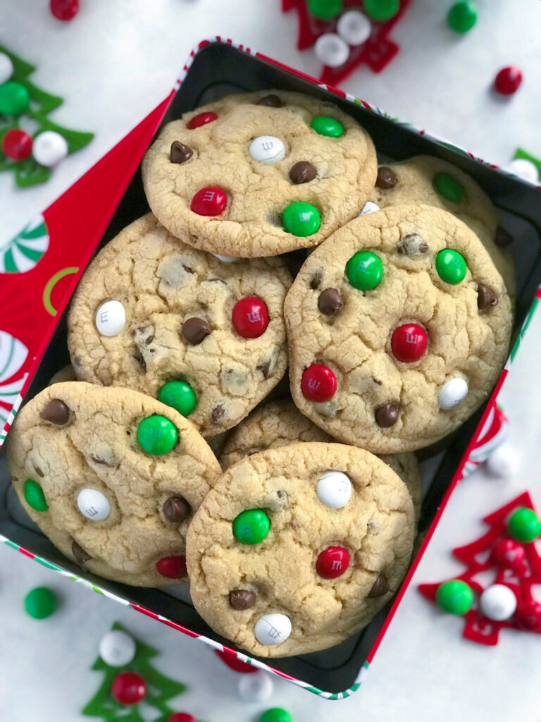 Santa's M&M Cookies
