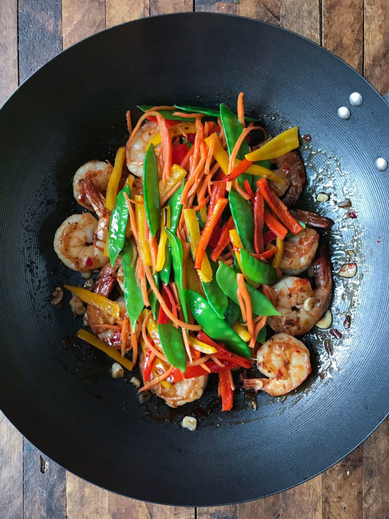 shrimp in a wok 