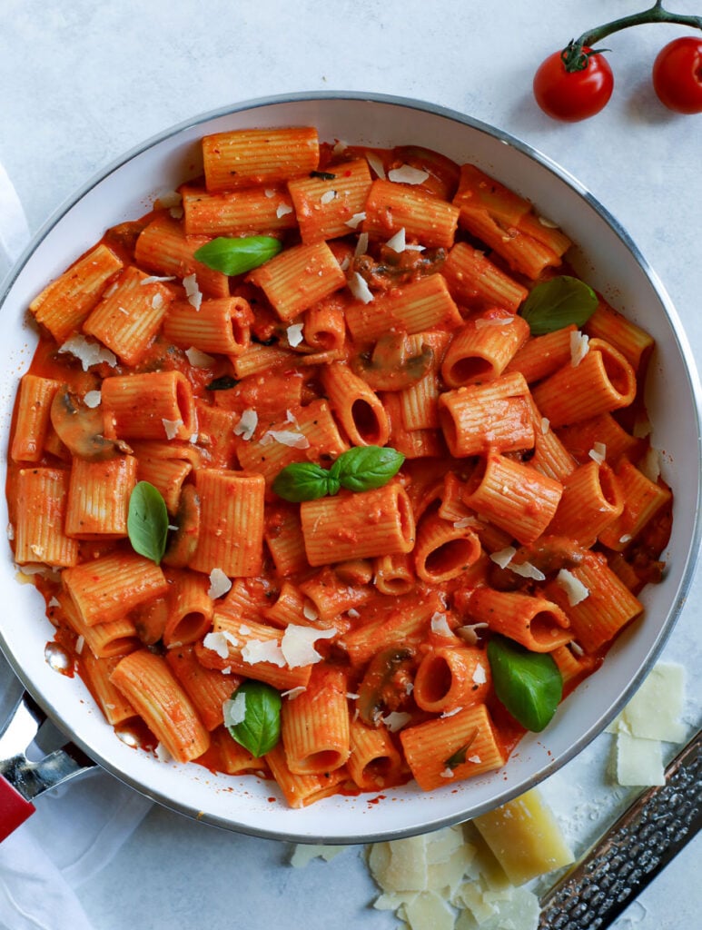 Creamy Red Pepper Pasta in a skillet