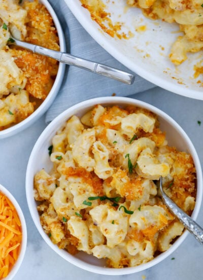 Easy Baked Mac and Cheese