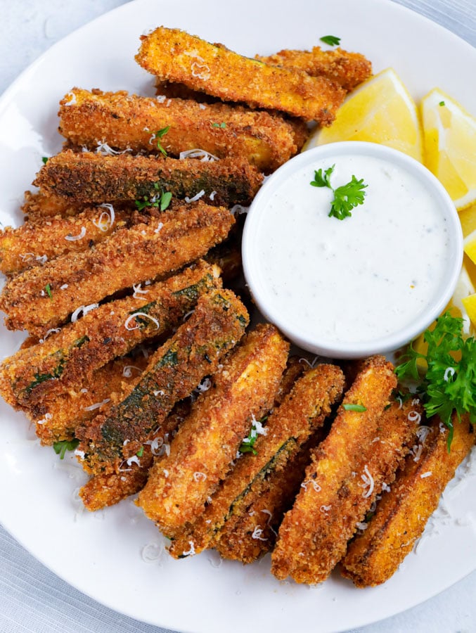 spicy baked zucchini fries