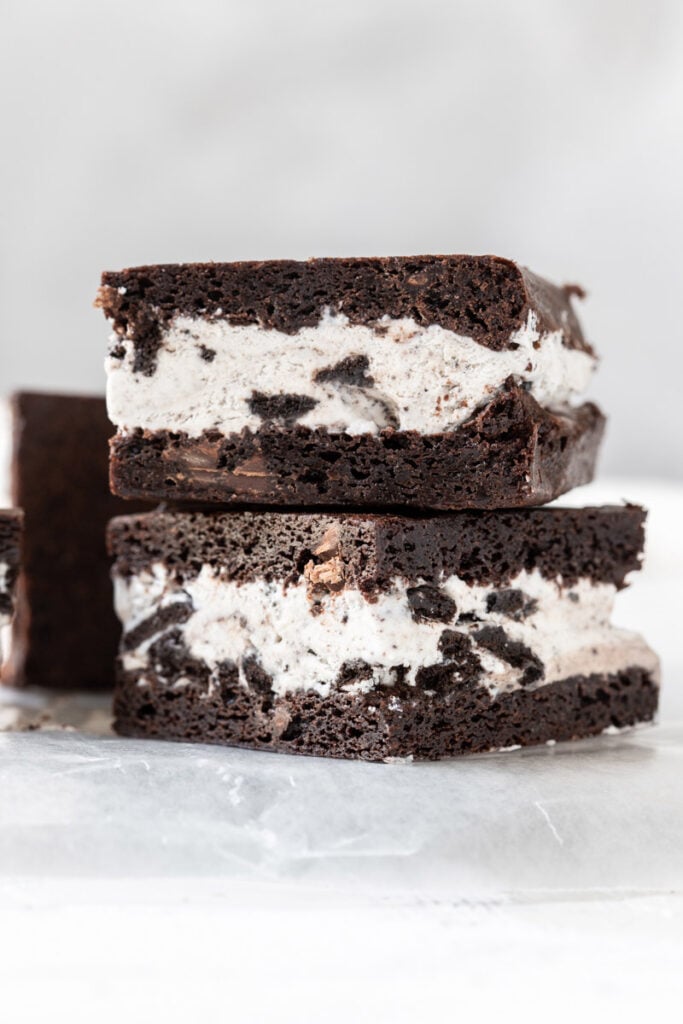 oreo ice cream sandwich stack