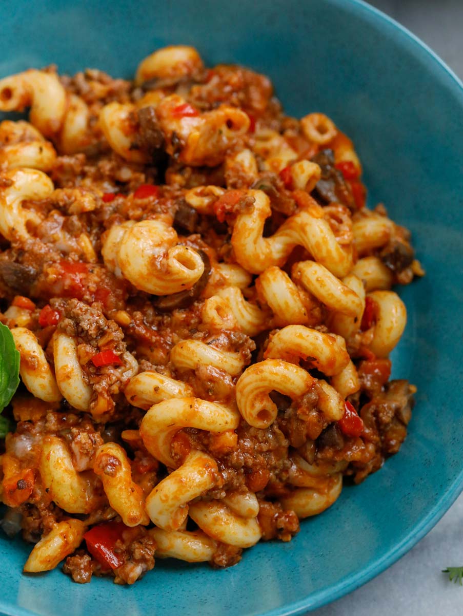 pasta with ground beef and peas Recession delicious