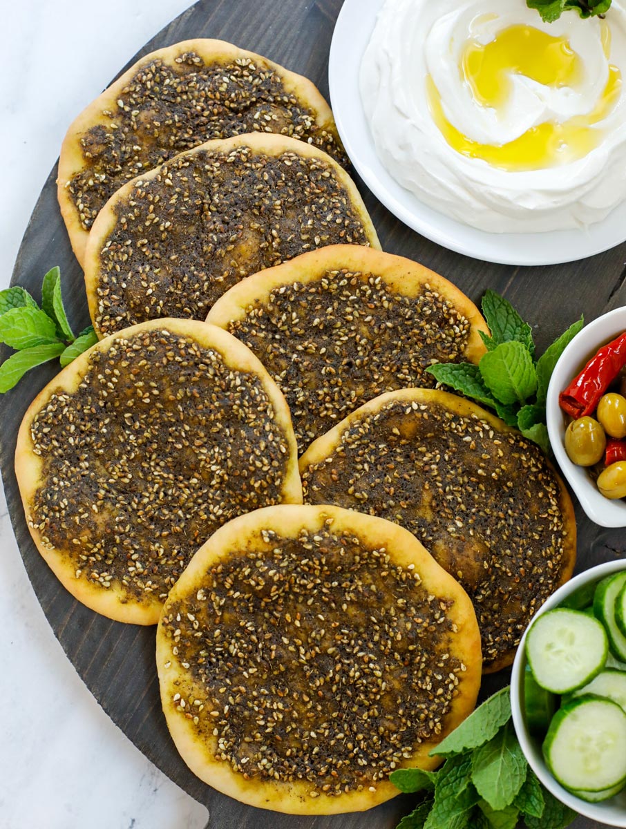 Easy Manakish Zaatar – Cookin' with Mima