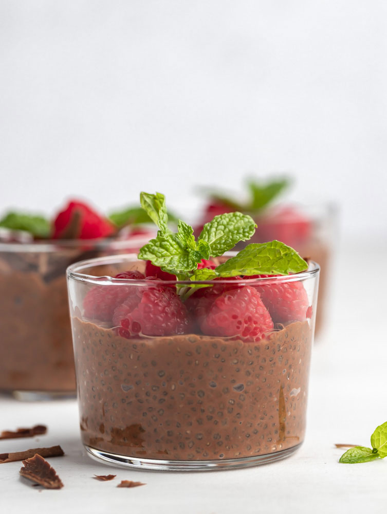 side close up shot of the chocolate chia pudding