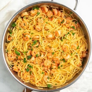 garlic shrimp spaghetti in a pan