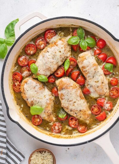 top down shot of the cheesy chicken Margherita skillet