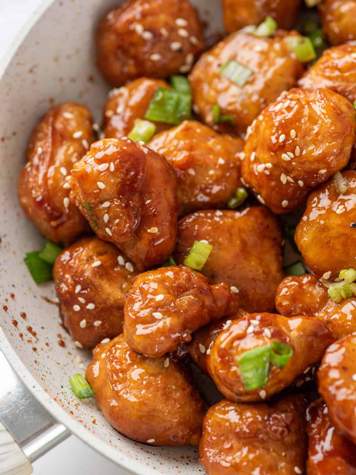 close up shot showing honey crispy chicken