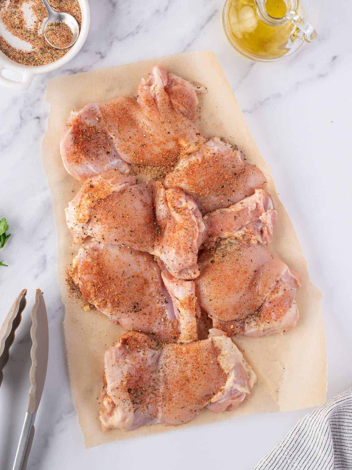 Seasoned chicken thighs.