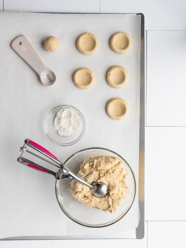 Easy Raspberry Jam Thumbprint Cookies – Cookin’ with Mima