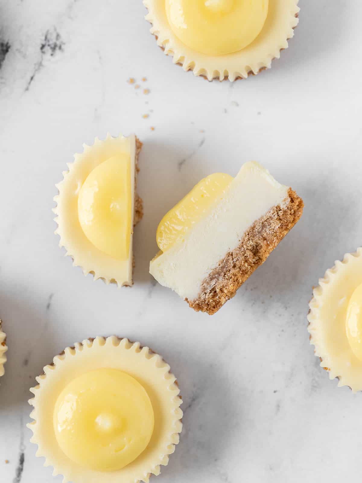 mini lemon cheesecake slices half