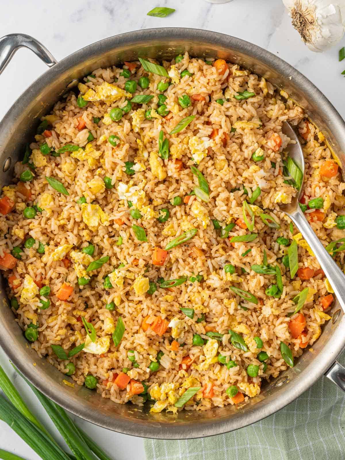 The best Chinese fried rice in a skillet.