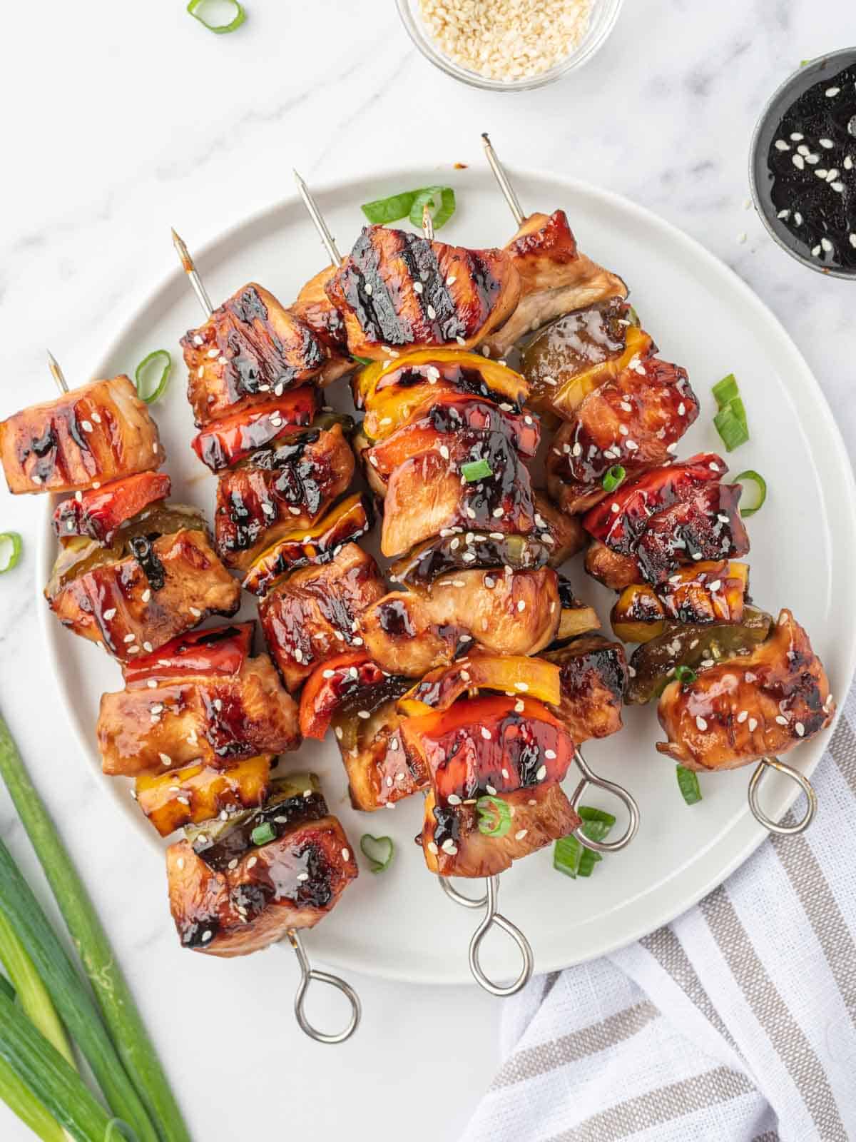 Grilled Greek Chicken Skewers – Cookin' with Mima