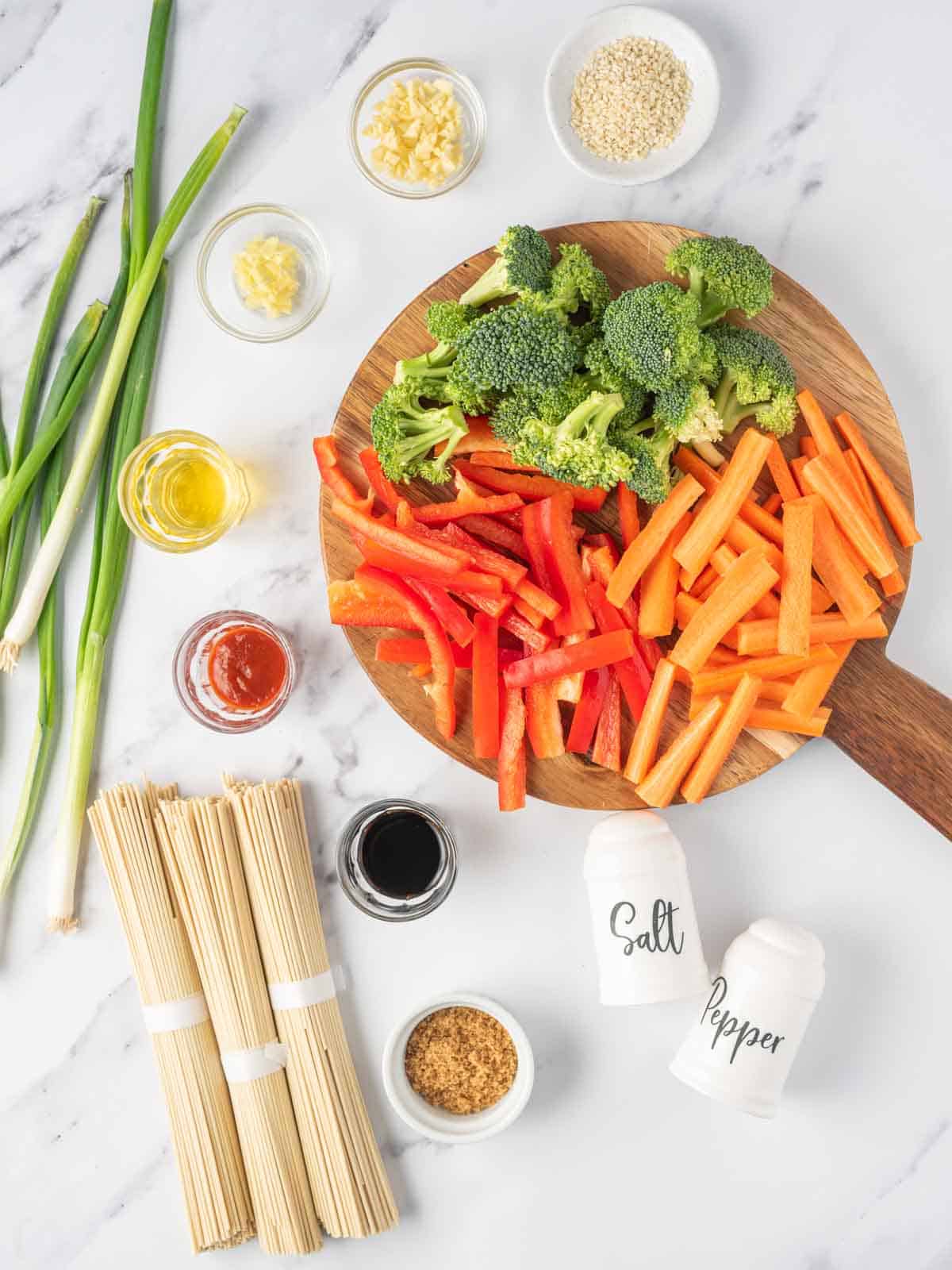 Ingredients needed for vegetarian lo mein noodles.