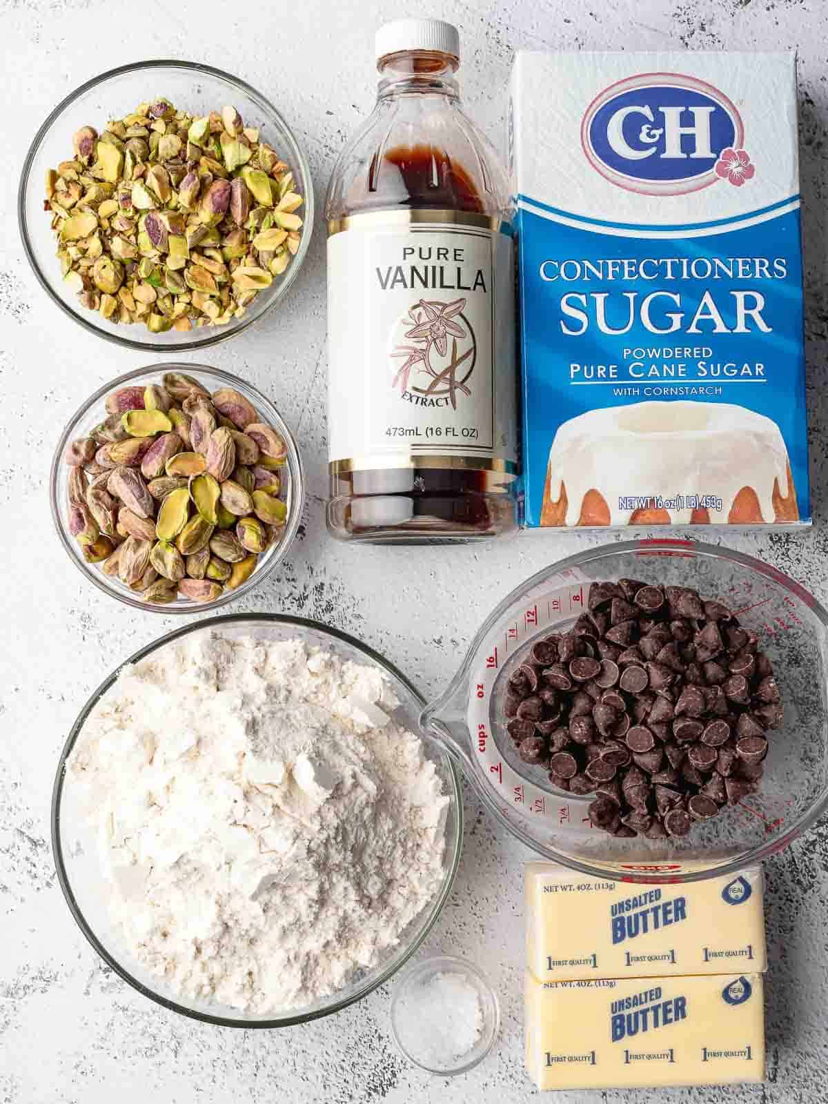 Butter, flour, powdered sugar, vanilla, pistachios, salt and dark chocolate.