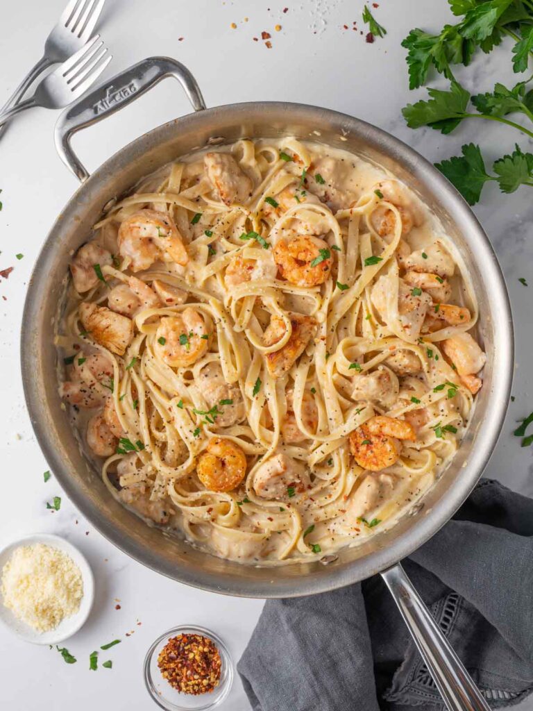 Creamy Chicken and Shrimp Alfredo Cookin' with Mima