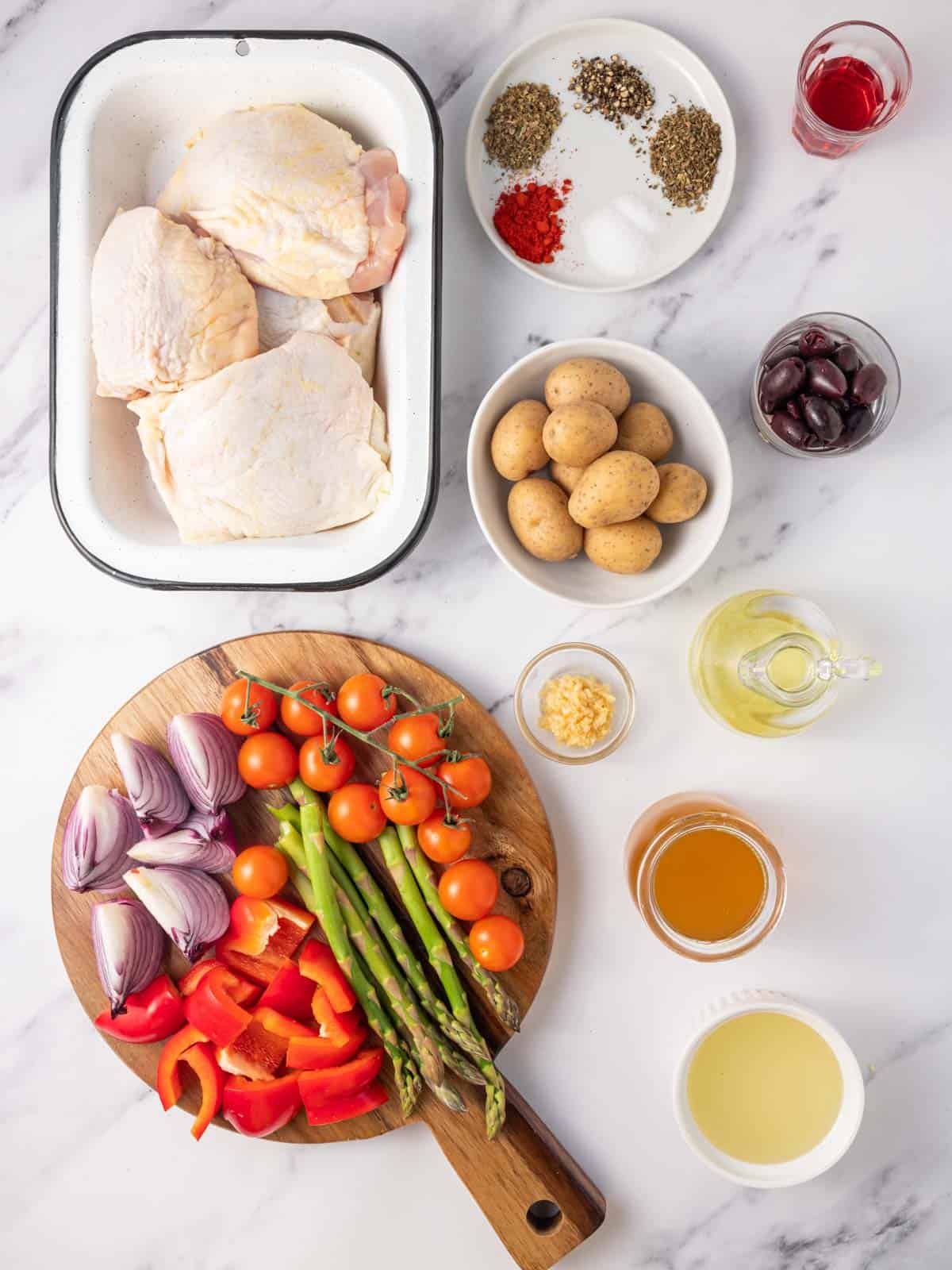 Ingredients needed for Mediterranean baked chicken.