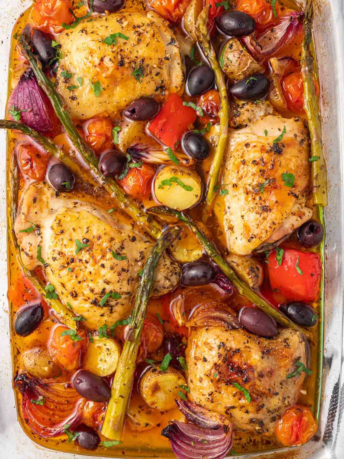 One-dish Mediterranean baked chicken kalamata.