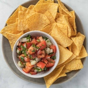 pico de gallo with chips with chips