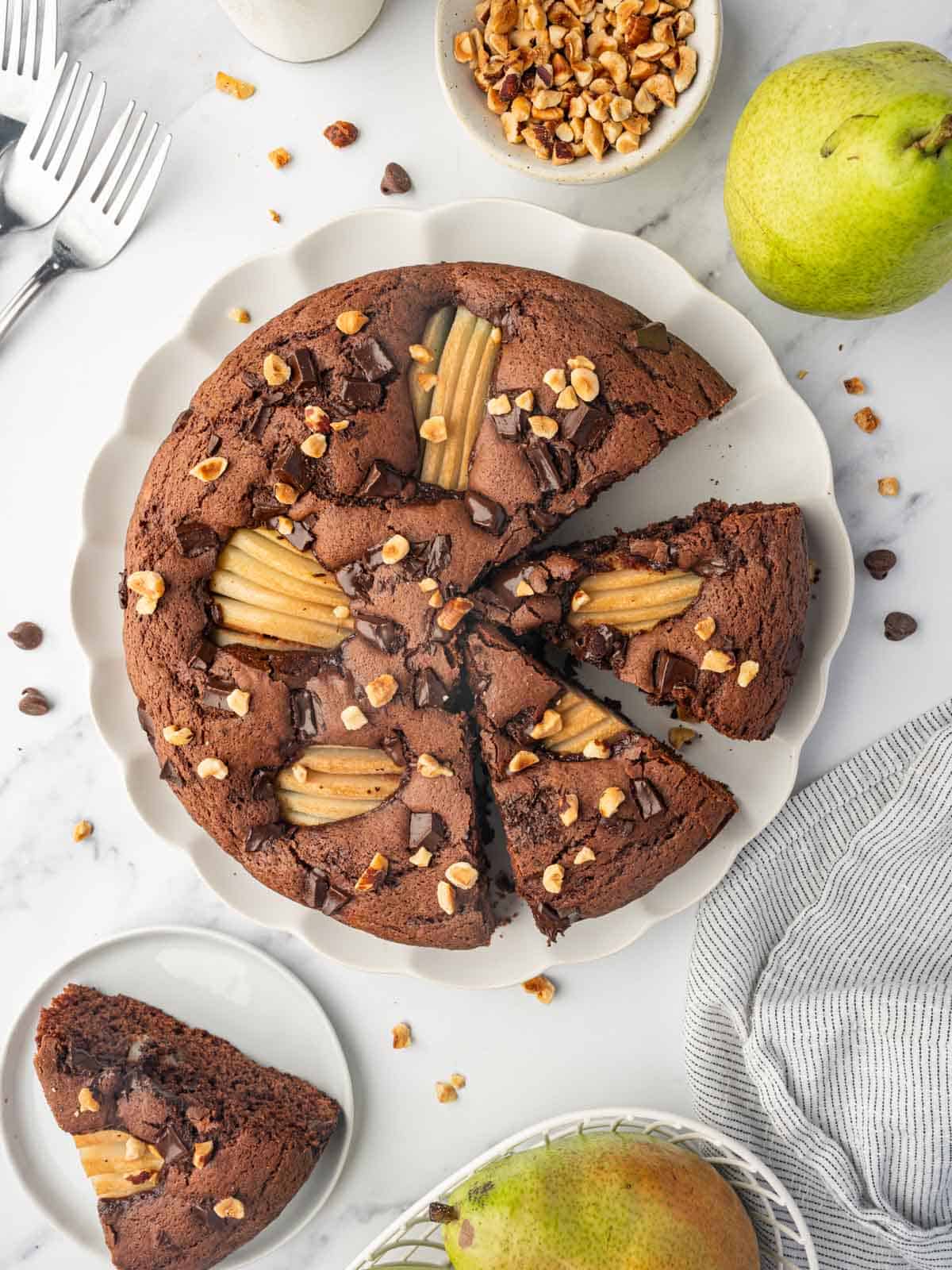 Chocolate cake with pears.